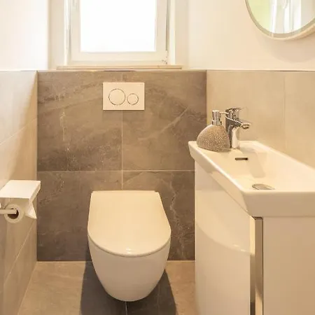 Sweethome - Dah03 - Luxus Pur Apartment, Kueche, Tv