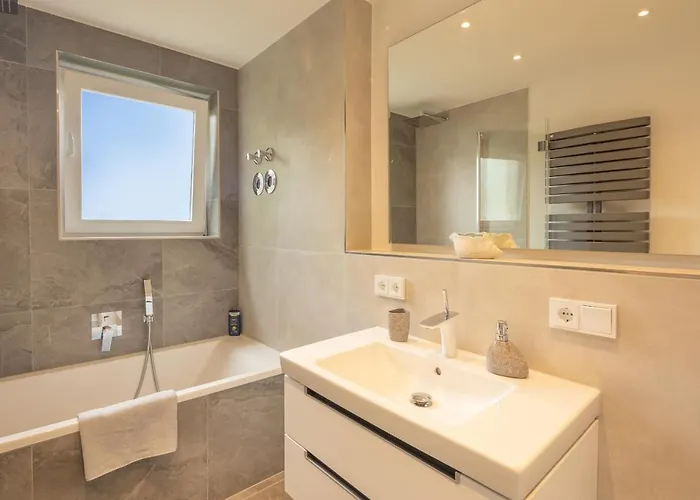 Sweethome - Dah03 - Luxus Pur Apartment, Kueche, Tv * Dachau